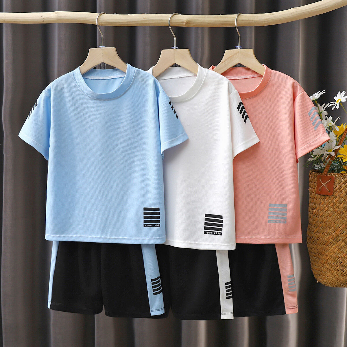 Children's Sporty Breathable Quick Dry Thin Short Sleeve Two-Piece Set Summer Outdoor Casual Wear for Boys And Girls